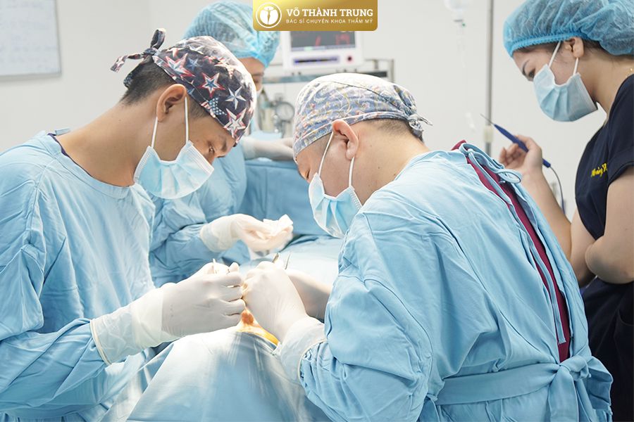 Tổng quan về nhấn mí mắt