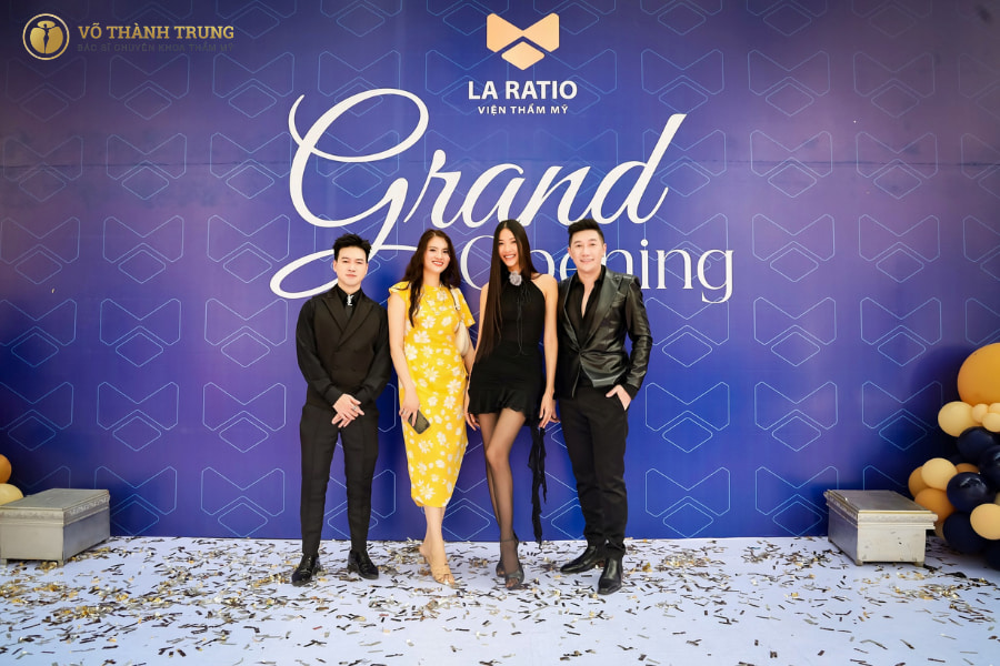 Nhà thiết kế Lucas Hoàng, siêu mẫu Lê Phương, Á hậu Hoàng Thùy, siêu mẫu - NTK Nam Phong đến chúc mừng bác sĩ Võ Thành Trung