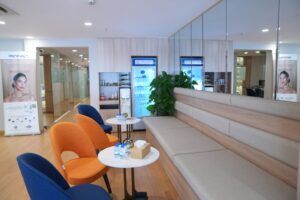 cơ sở vật chất tại phòng khám bác sĩ trung (7)